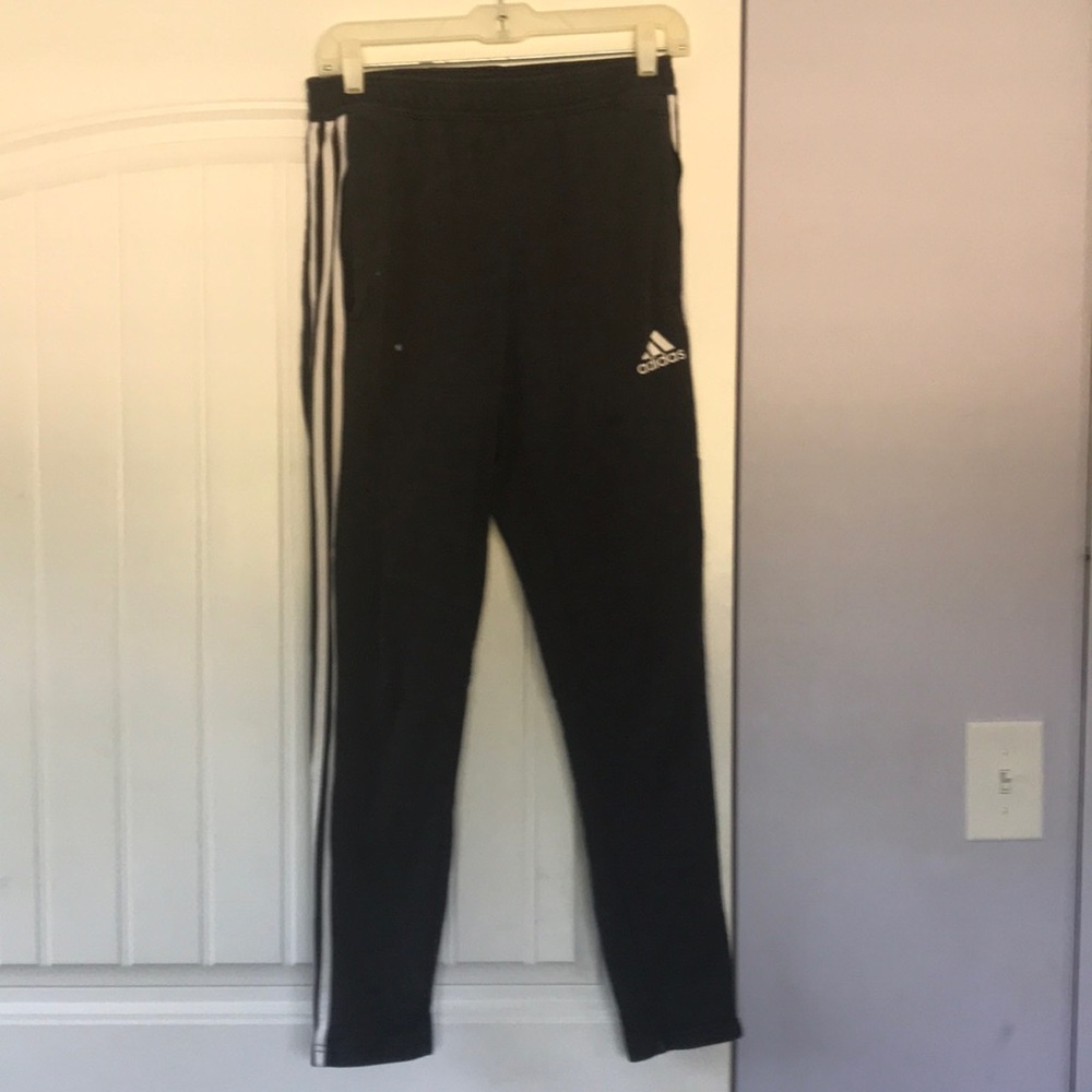 Adidas sweatpants